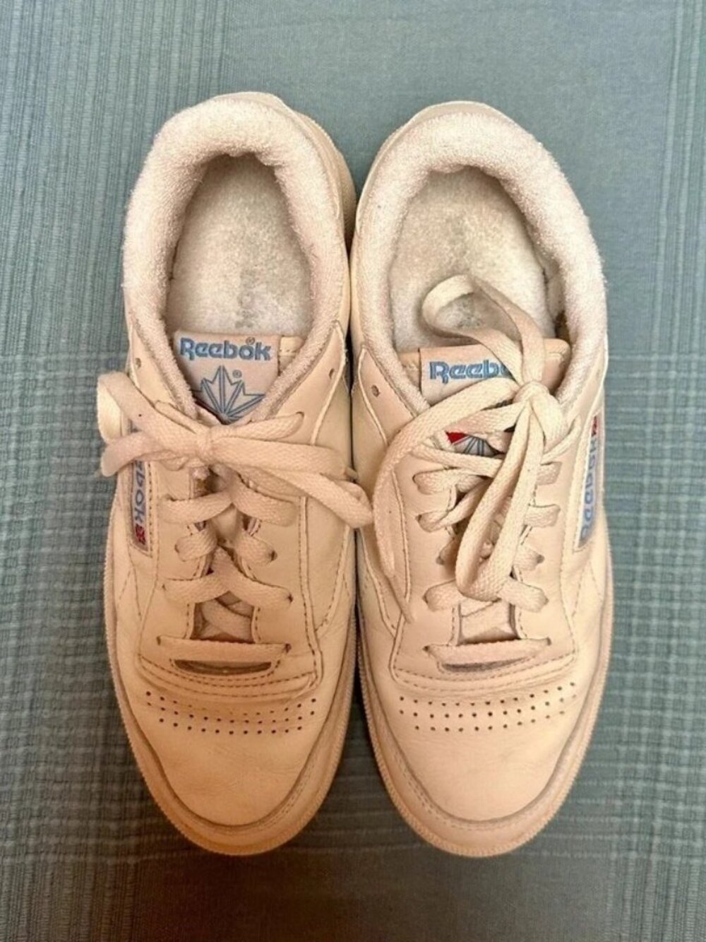 Women's Cream Leather Retro Low-Top Sneakers